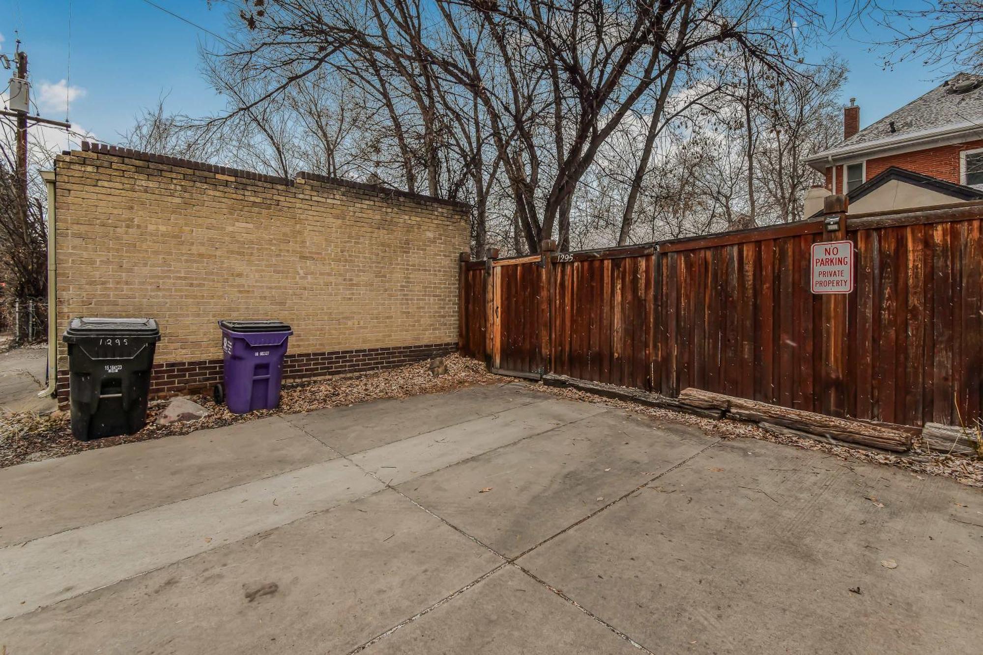 Wash Park Gem Large Lower Prime Location Apartment Denver
